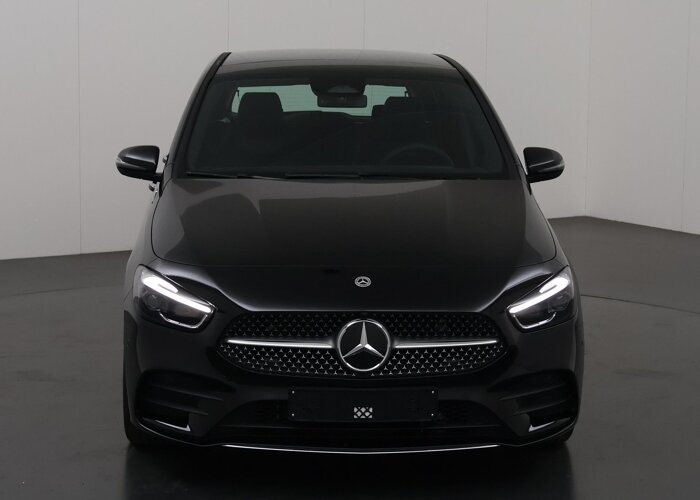Mercedes-Benz B-Klasse 180 Star Edition AMG Line