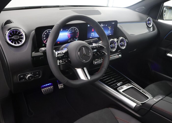 Mercedes-Benz B-Klasse 180 Star Edition AMG Line