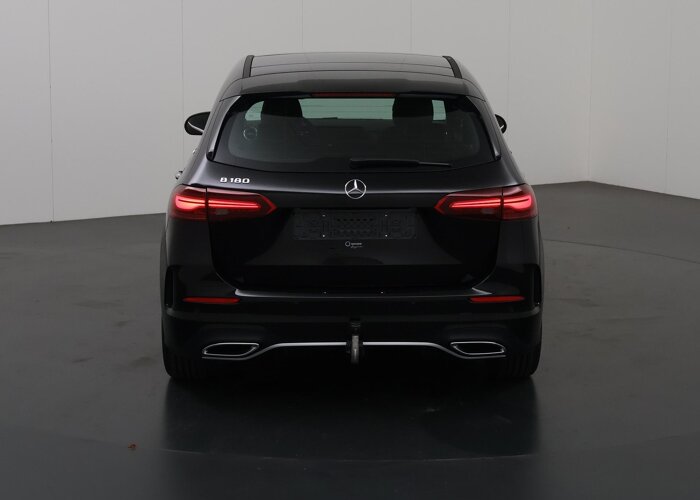 Mercedes-Benz B-Klasse 180 Star Edition AMG Line