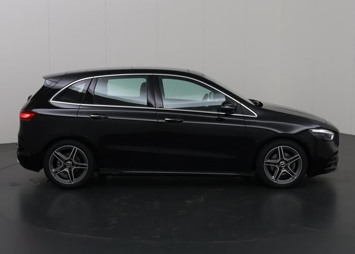 Mercedes-Benz B-Klasse 180 Star Edition AMG Line