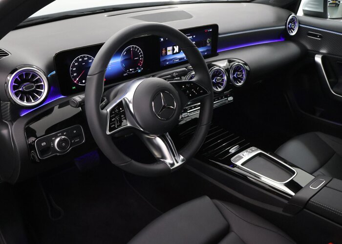 Mercedes-Benz A-Klasse 250 e Star Edition Luxury Line 250 e Star Edition Luxury Line