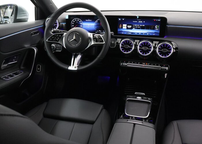 Mercedes-Benz A-Klasse 250 e Star Edition Luxury Line 250 e Star Edition Luxury Line