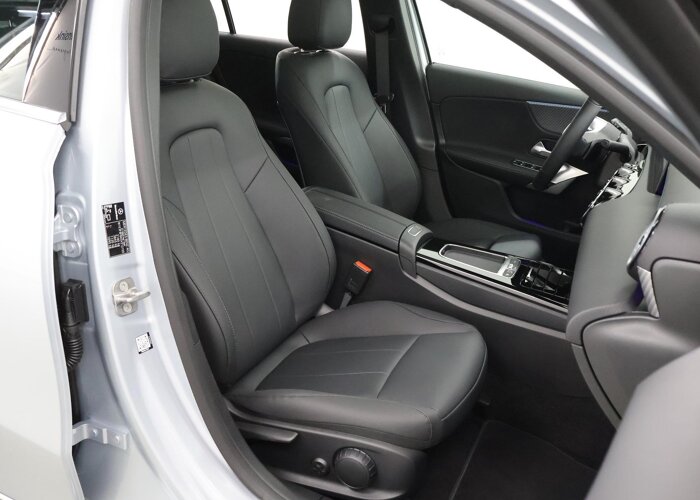 Mercedes-Benz A-Klasse 250 e Star Edition Luxury Line 250 e Star Edition Luxury Line