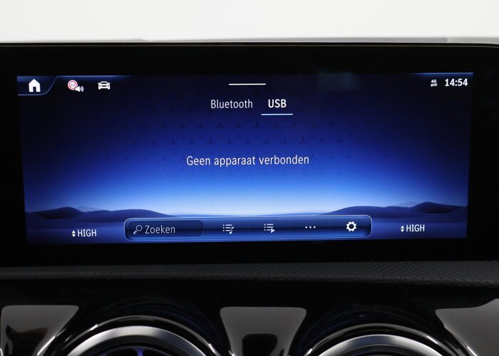 Mercedes-Benz A-Klasse 250 e Star Edition Luxury Line 250 e Star Edition Luxury Line