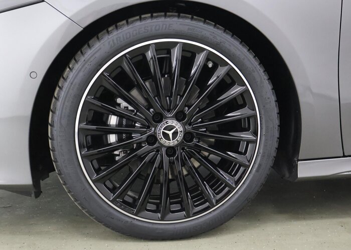 Mercedes-Benz A-Klasse 180 Star Edition AMG Line