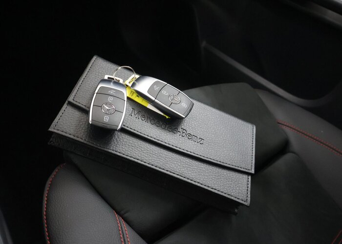 Mercedes-Benz GLA 250 e Business Solution AMG