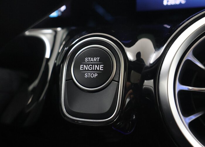 Mercedes-Benz GLA 250 e Business Solution AMG