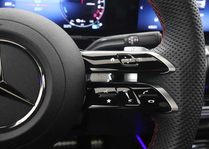 Mercedes-Benz GLA 250 e Business Solution AMG