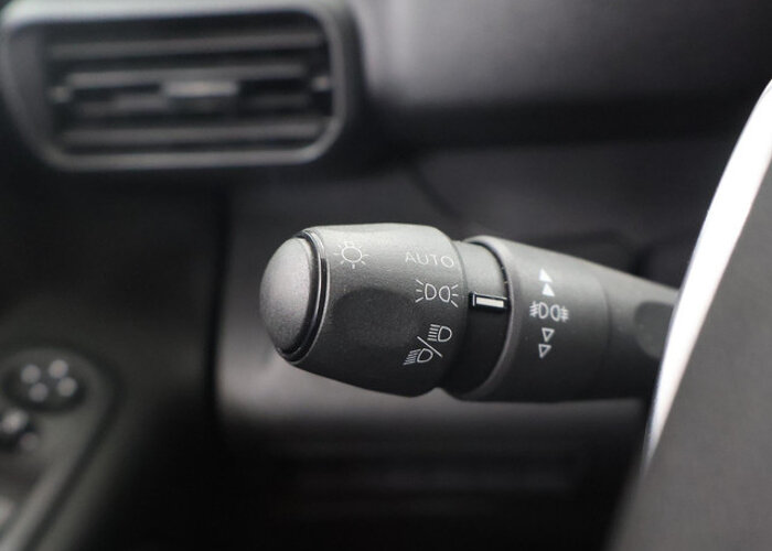 Peugeot Partner 1.5 BlueHDI Premium | Automaat |