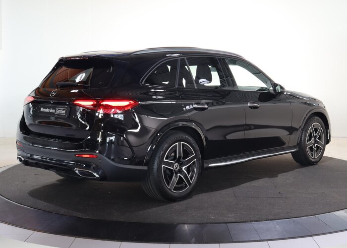 Mercedes-Benz GLC 300e 4MATIC AMG Line