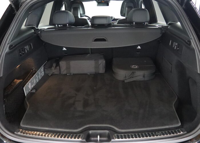 Mercedes-Benz GLC 300e 4MATIC AMG Line