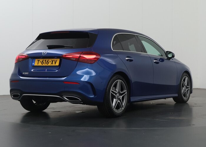 Mercedes-Benz A-Klasse 180 AMG Line