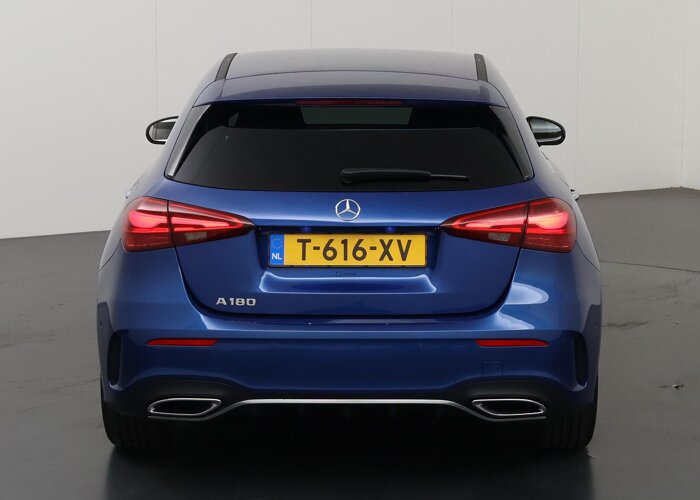 Mercedes-Benz A-Klasse 180 AMG Line