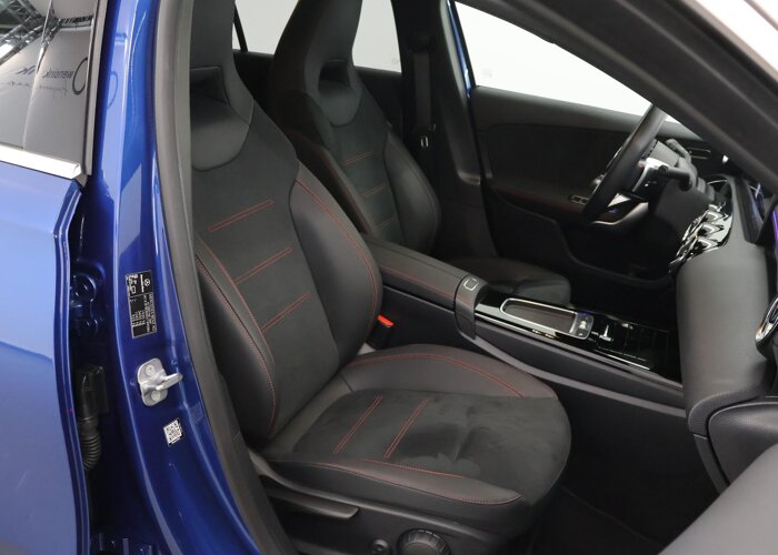 Mercedes-Benz A-Klasse 180 AMG Line