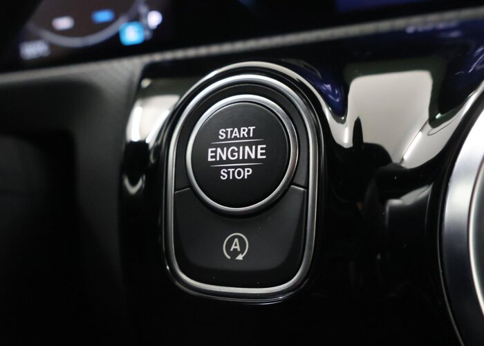 Mercedes-Benz A-Klasse 180 AMG Line