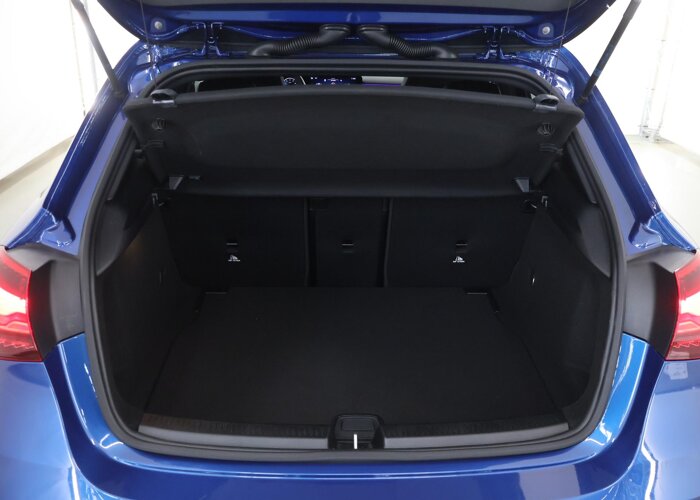 Mercedes-Benz A-Klasse 180 AMG Line