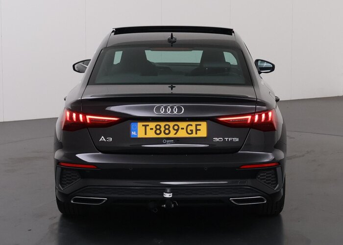Audi A3 Limousine 30 TFSI S edition