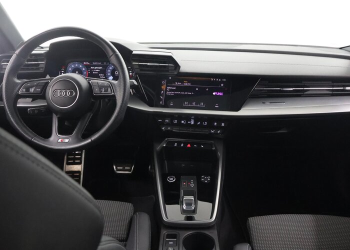 Audi A3 Limousine 30 TFSI S edition