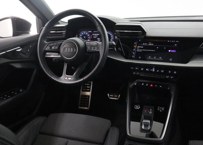 Audi A3 Limousine 30 TFSI S edition