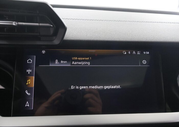 Audi A3 Limousine 30 TFSI S edition