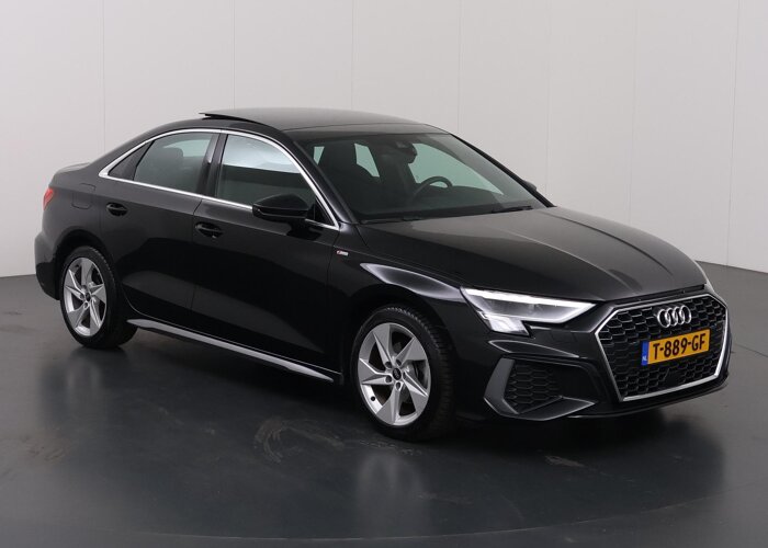 Audi A3 Limousine 30 TFSI S edition