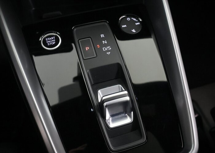 Audi A3 Limousine 30 TFSI S edition