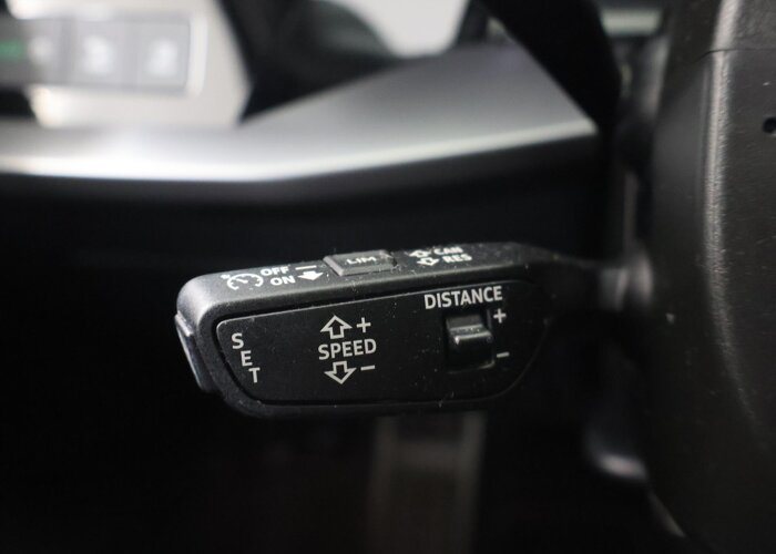 Audi A3 Limousine 30 TFSI S edition