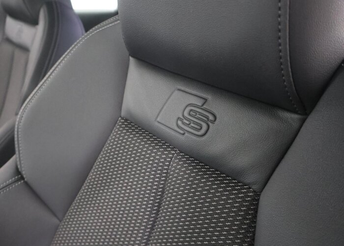 Audi A3 Limousine 30 TFSI S edition