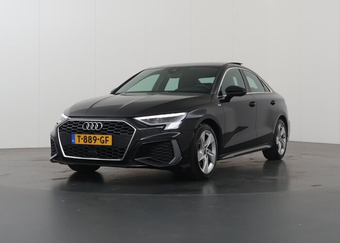 Audi A3 Limousine 30 TFSI S edition