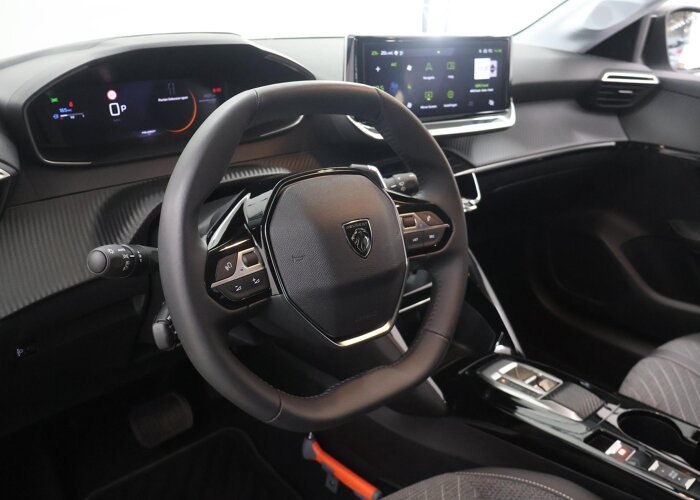 Peugeot 208 1.2 Hybrid 110 e-DCS6 Allure