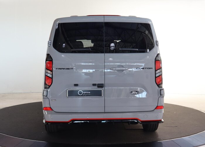 Ford Transit Custom 320 2.5 PHEV L2H1 Grey Platinum DC