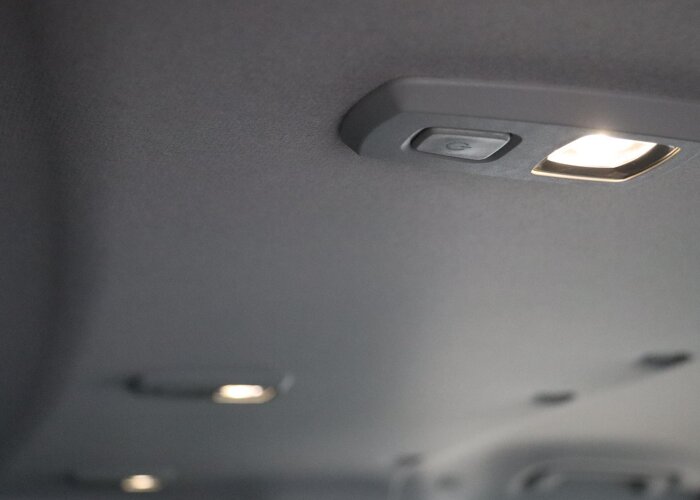 Ford Transit Custom 320 2.5 PHEV L2H1 Grey Platinum DC