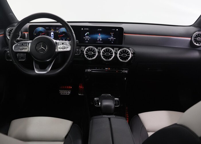 Mercedes-Benz A-Klasse 200 Business Solution AMG