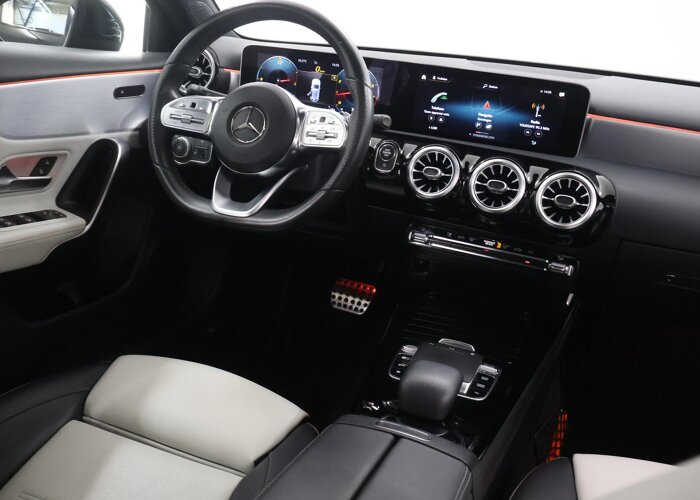Mercedes-Benz A-Klasse 200 Business Solution AMG