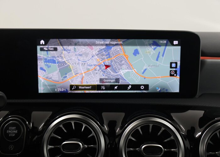 Mercedes-Benz A-Klasse 200 Business Solution AMG