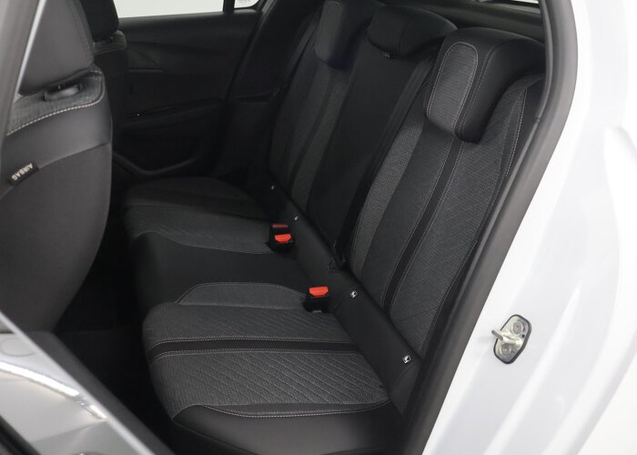 Peugeot 208 1.2 Hybrid 110 e-DCS6 Allure