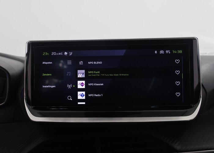 Peugeot 208 1.2 Hybrid 110 e-DCS6 Allure
