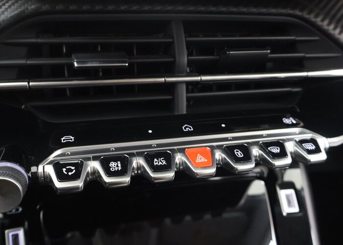 Peugeot 208 1.2 Hybrid 110 e-DCS6 Allure