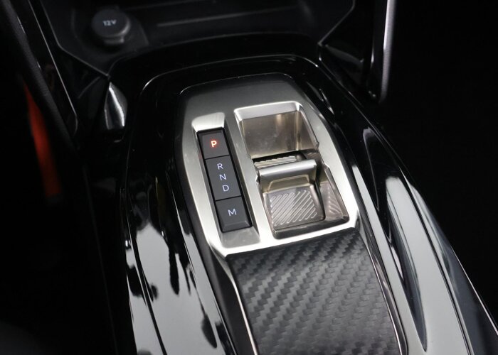 Peugeot 208 1.2 Hybrid 110 e-DCS6 Allure