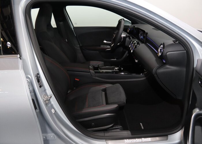 Mercedes-Benz A-Klasse 250e Business Solution AMG