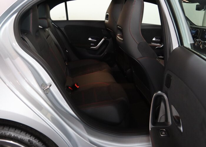Mercedes-Benz A-Klasse 250e Business Solution AMG