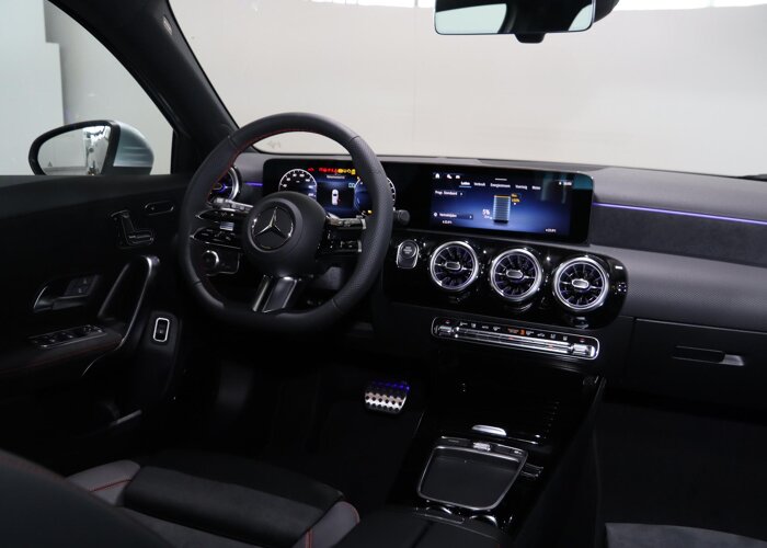 Mercedes-Benz A-Klasse 250e Business Solution AMG