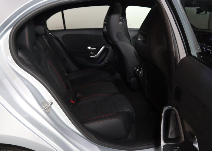 Mercedes-Benz A-Klasse 250e Business Solution AMG