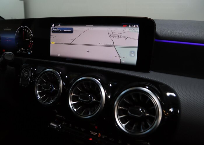Mercedes-Benz A-Klasse 250e Business Solution AMG