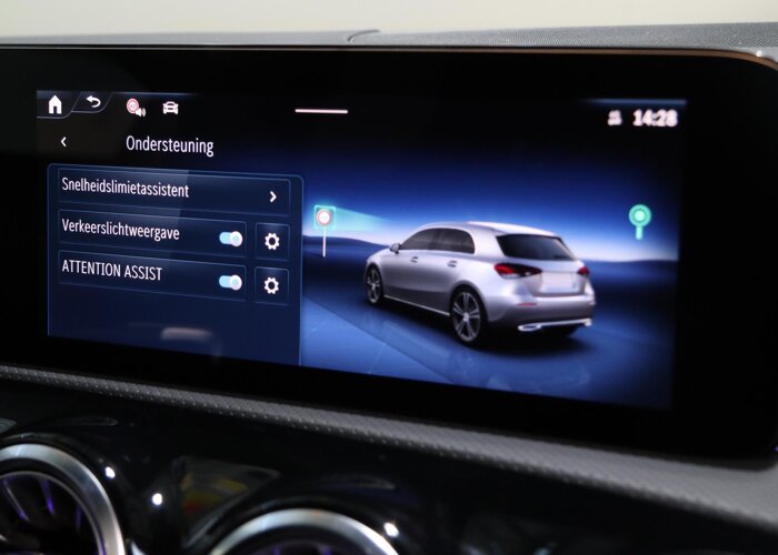 Mercedes-Benz A-Klasse 250e Business Solution AMG