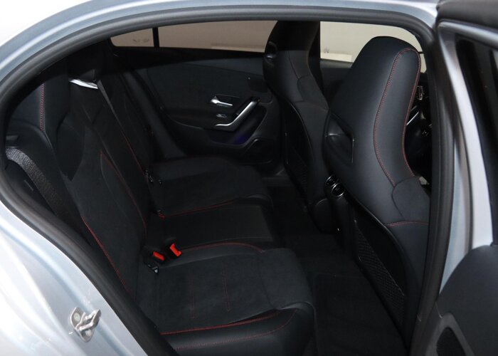Mercedes-Benz A-Klasse 250e Business Solution AMG