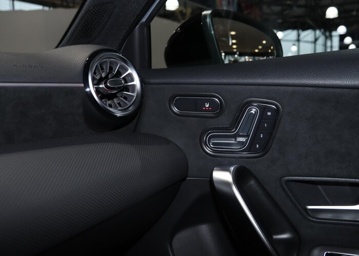 Mercedes-Benz A-Klasse 250e Business Solution AMG