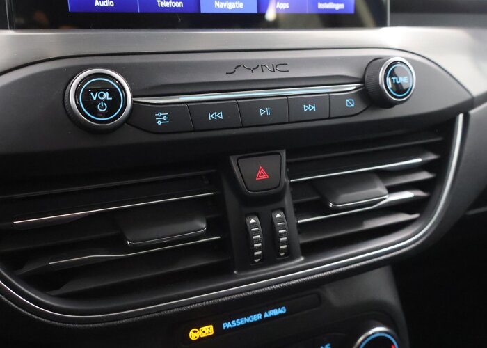 Ford FOCUS Wagon 1.0 EcoBoost Titanium Business