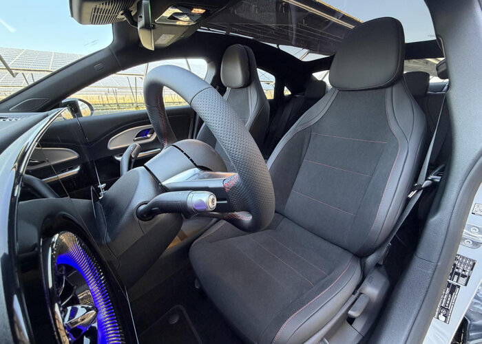 Mercedes-Benz CLA-Klasse 200 Business Solution AMG 58 kWh EQ