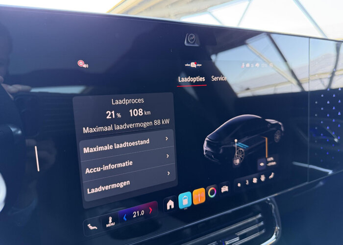 Mercedes-Benz CLA-Klasse 200 Business Solution AMG 58 kWh EQ